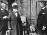 Vragoljanka - Scenarij in režija: Arnoš Grund (ali Alfred Grinhut)
Produkcija: Jugoslavija film, Zagreb, 1919
Fotografija je last: SLOGI (SGM)
Neg.: S. XXXVI, 9, sig. 174