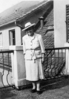 Terezija Kalan - Mati Filipa Kumbatoviča Kalana v srednjih letih, Graz