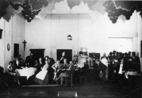 Carl Zuckmayer: Veseli vinograd - skupinska - SNG Drama Ljubljana, 5. 11. 1932.
Fotografija je last: SLOGI (SMG).
Neg.: S.LXXIV, 53, sig. 3233